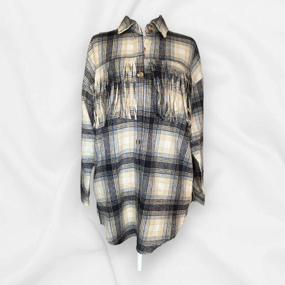Haptics Tops - *NEW* Haptics Beige & Navy Plaid Fringe Shacket - Small - Western Cowgirl Cabin